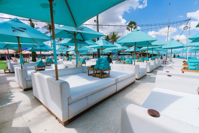VIP Oceanfront Super Bed