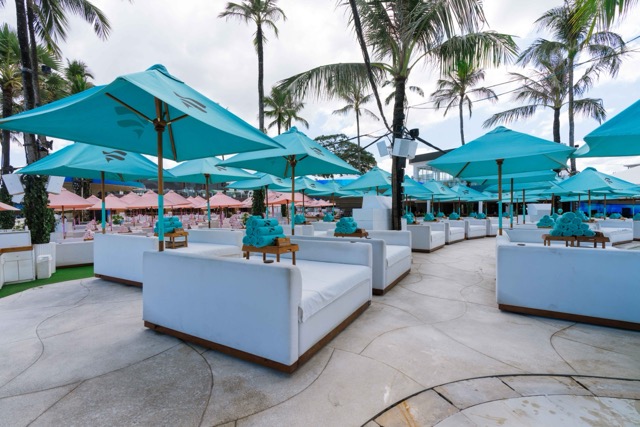 VIP Poolside Bed