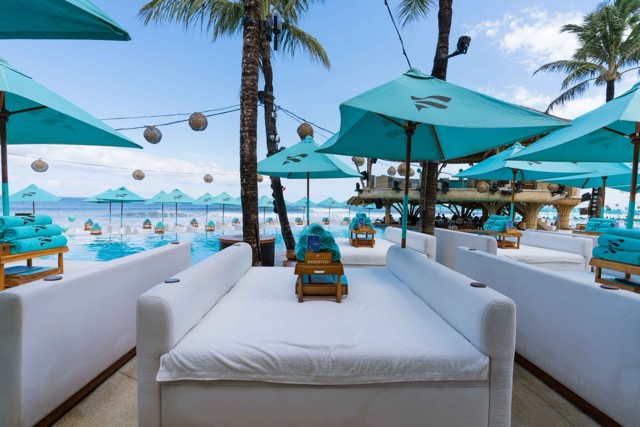 VIP Poolside Bed