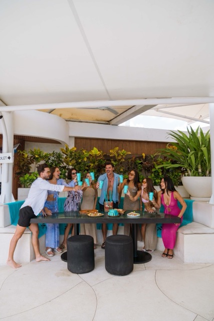 VIP Poolside Super Booth