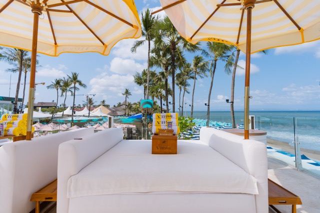 VIP Rooftop Bed