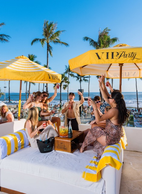 VIP Rooftop Luxe Bed